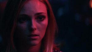 Смотреть на Лордфильм 2.0 Сериал И повсюду тлеют пожары 2020